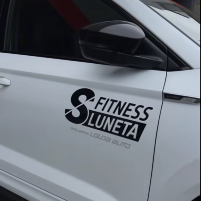Hrdým partnerem SLUNETA Fitness je LOUDA auto.